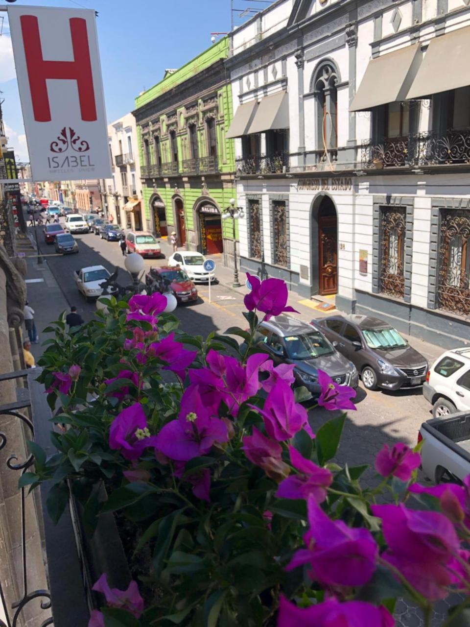 Hotel Isabel Puebla Exteriör bild